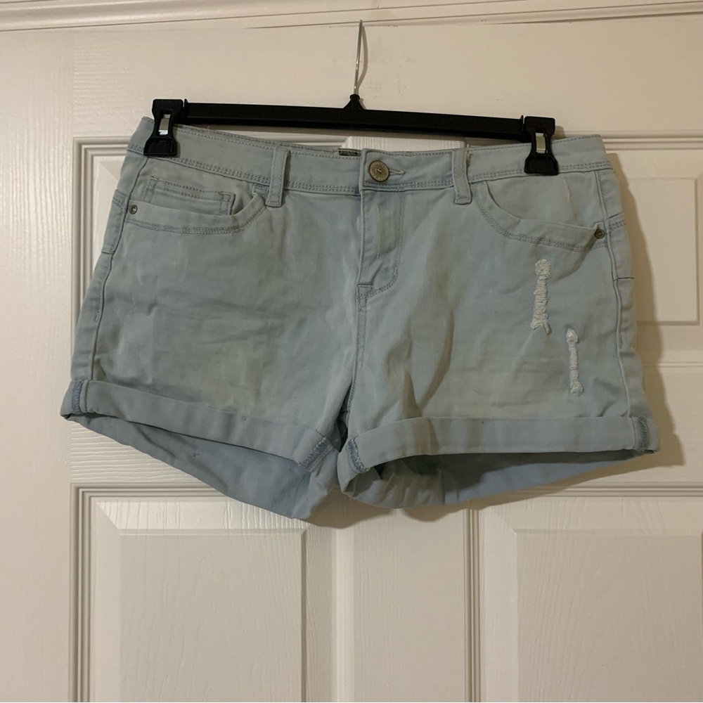 Hot Kiss Light Wash Denim Jean Shorts Size 13 Y2K Casual